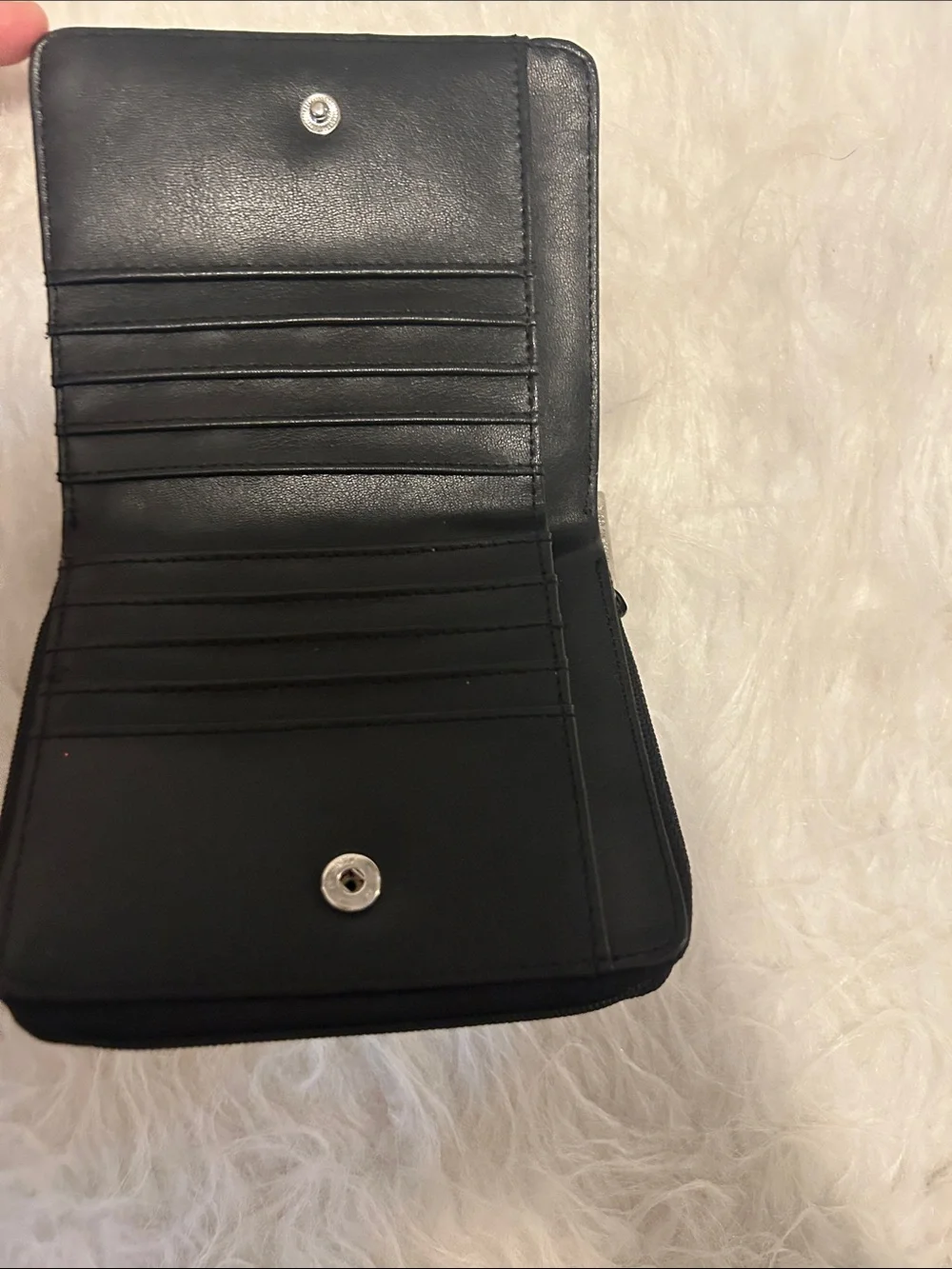 Kenneth Cole Reaction Black Zip-Around Wallet